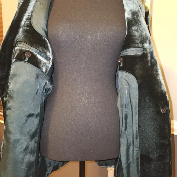 Banana Republic Green Velvet Blazer - Alyse Relaxed Velvet Blazer - Size 12 - Picture 7 of 10
